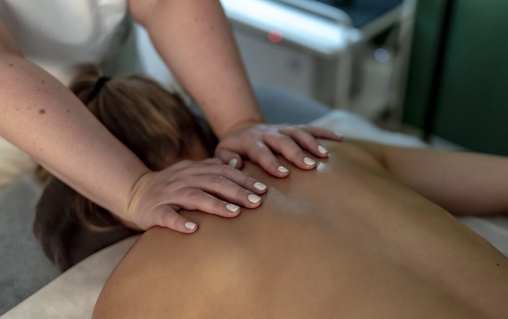 77 Minutes of pleasure Behandlungsbild